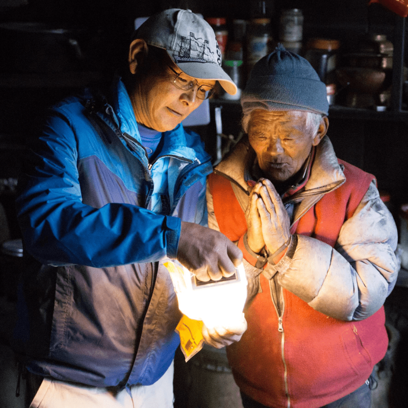 Give A Solar Light -solar-lanteern-disasteer relief-Nepal-solight2.myshopify.com