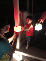 Load image into Gallery viewer, EMERGENCY SOLAR LANTERN BUNDLE for Home Power Outages