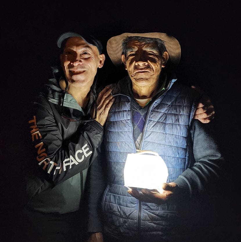 Give a Light TO PERU! Citizens of the World and Al Magdelino. - Solight Design