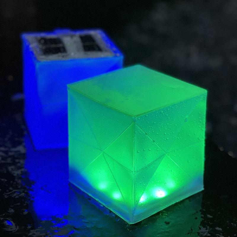 Outside colored light in green and blue light. You can change the lights to any color. Waterproof, you can leave them out in the rain.solar-lantern-outdoor- green-blue-LED-light-multicolor-waterproof